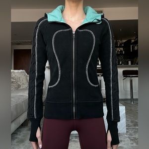 Lululemon full zip hoodie - special edition cable knit Scuba Hoodie